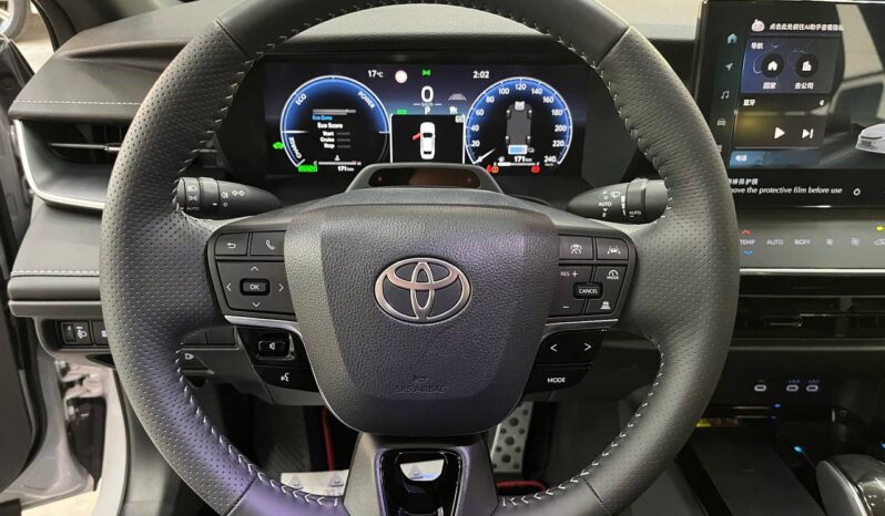 Toyota Camry, 2024 full