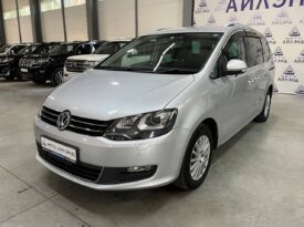 Volkswagen Sharan, 2011