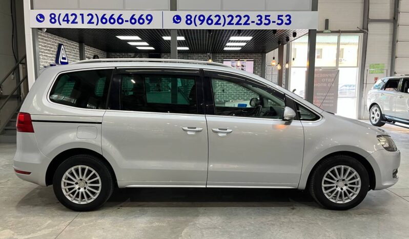 Volkswagen Sharan, 2011 full