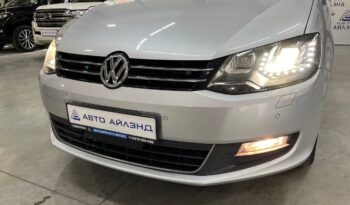 Volkswagen Sharan, 2011 full
