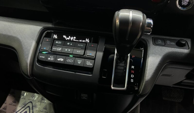 Honda Stepwgn, 2019 full