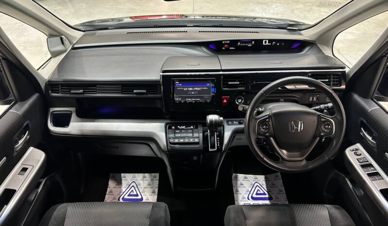 Honda Stepwgn, 2019 full